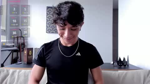 Snapshot of im__thomas chatting on 11-28-25, 09:06 IM THOMAS online show from 11-28-25, 09:06