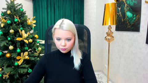 Roxy online show from 12-08-24, 07:22