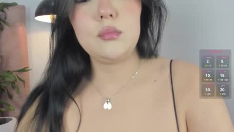 Aleja  online show from 12-22-25, 01:13