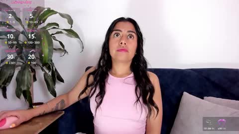 Snapshot of im_amber_ chatting on 10-13-25, 01:00 amber online show from 10-13-25, 01:00