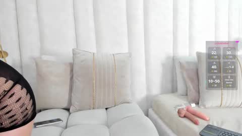 im_anniza online show from 10-24-25, 01:29