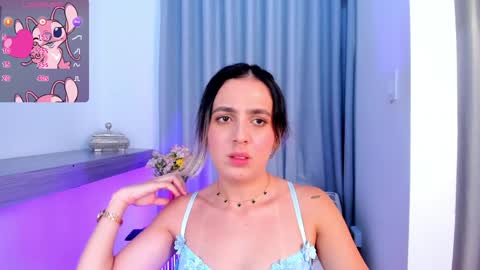 Snapshot of im_antonia chatting on 02-07-25, 05:51 LUCY online show from 02-07-25, 05:51