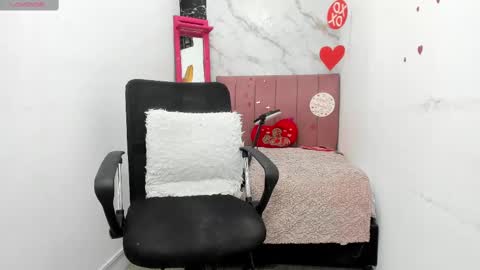 Ariana online show from 02-23-25, 10:42