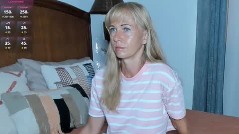 Snapshot of im_beautiful chatting on 10-30-25, 12:50 Christine - online show from 10-30-25, 12:50