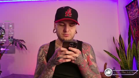 Snapshot of im_bryan chatting on 12-30-24, 04:09 Bryan online show from 12-30-24, 04:09