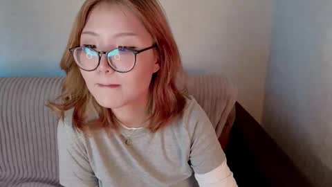 Snapshot of im_erica chatting on 10-23-25, 03:06 im_erica online show from 10-23-25, 03:06