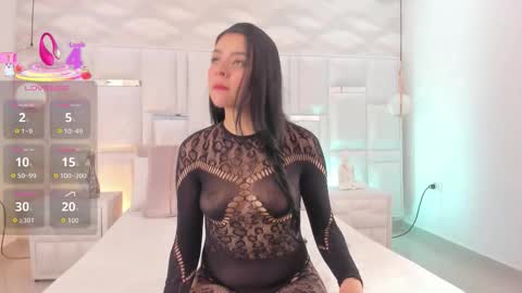 helem  online show from 10-11-25, 01:31