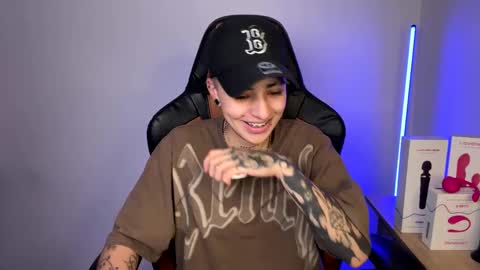 Laia online show from 01-30-25, 12:29