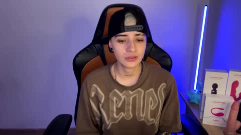 Laia online show from 02-06-25, 12:22