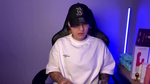 Laia online show from 03-09-25, 03:32