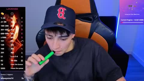 Laia online show from 09-10-25, 12:54