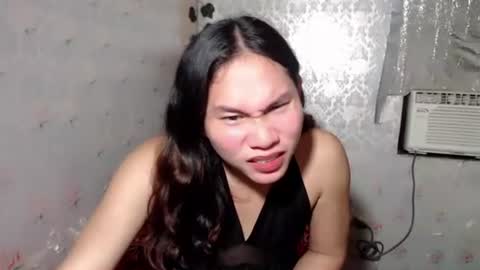 Snapshot of im_love_one69 chatting on 10-26-25, 12:00 im_love_one69 online show from 10-26-25, 12:00