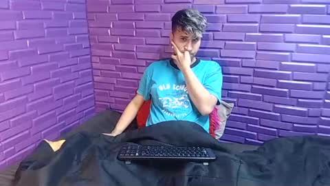 Snapshot of im_milan_rs chatting on 01-19-25, 10:06 im_milan_rs online show from 01-19-25, 10:06