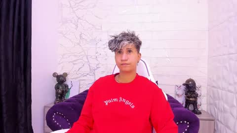 Snapshot of im_milan_rs chatting on 02-19-25, 12:25 im_milan_rs online show from 02-19-25, 12:25