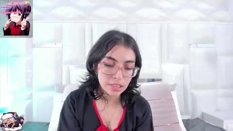 Moly  online show from 11-22-25, 09:03