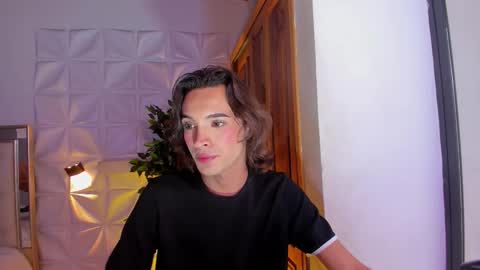 Snapshot of im_sebaslopez chatting on 11-27-25, 11:45 im_sebaslopez online show from 11-27-25, 11:45