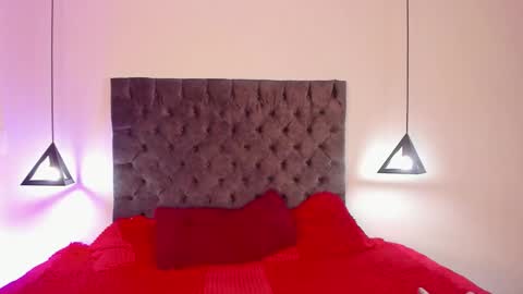 Snapshot of im_seven_ chatting on 02-28-26, 04:46 Seven online show from 02-28-26, 04:46