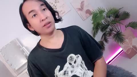 Snapshot of im_youronly11992 chatting on 10-23-25, 11:53 Ashley iss open for pvt cumshow online show from 10-23-25, 11:53