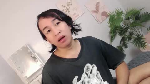 Snapshot of im_youronly11992 chatting on 10-28-25, 04:20 Ashley iss open for pvt cumshow online show from 10-28-25, 04:20