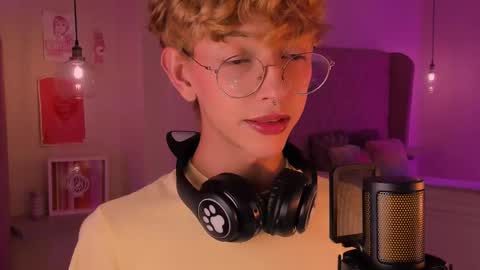 Damiano online show from 10-27-25, 09:52