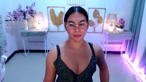 Ashley online show from 12-25-24, 10:39