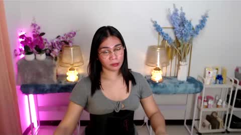 Ashley online show from 01-20-25, 02:43