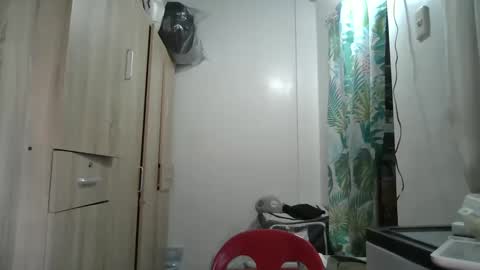 Snapshot of immaculate02 chatting on 03-10-25, 02:06 Immaculate02 online show from 03-10-25, 02:06
