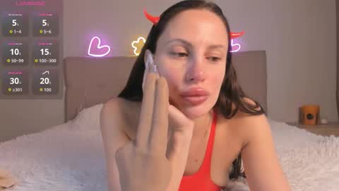 Snapshot of immolly1 chatting on 10-28-25, 09:35 immolly1 online show from 10-28-25, 09:35