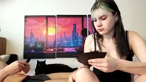 Sam and Jen online show from 10-18-25, 06:26