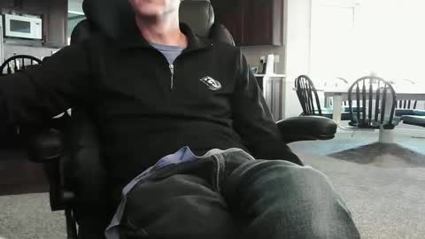 Snapshot of imnotabot48 chatting on 11-22-25, 10:42 imnotabot48 online show from 11-22-25, 10:42