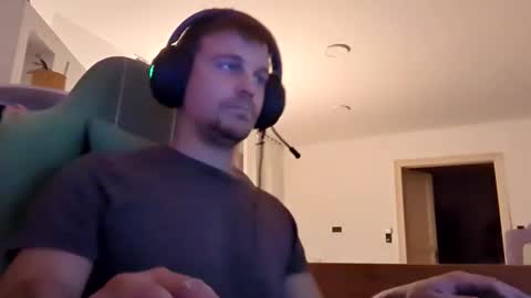 Snapshot of imperat0rp chatting on 11-06-25, 06:09 imperat0rp online show from 11-06-25, 06:09