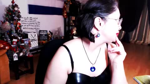 Empress online show from 12-13-24, 08:26