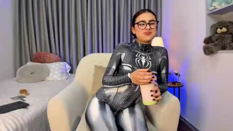 Sofia Guzman   Schedule 12 - 8 PM GMT-5 online show from 02-24-26, 02:09