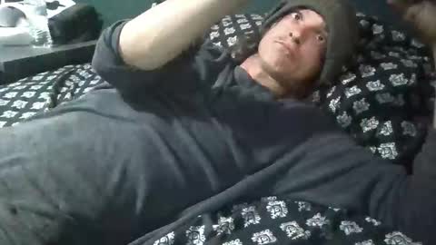 Imstuckhere online show from 04-17-26, 09:34