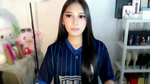 Aki online show from 04-13-26, 02:44