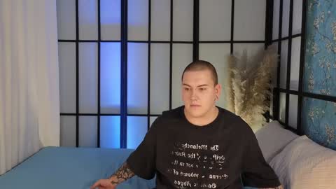 OTIS and MILIY online show from 01-22-25, 12:38