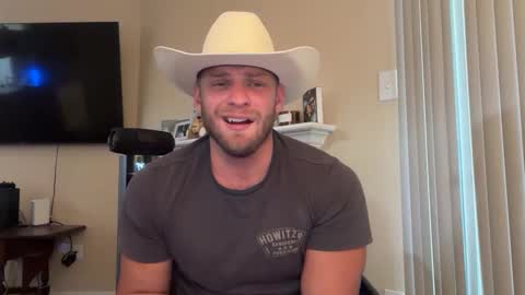 Snapshot of inamate93 chatting on 10-17-25, 04:42 Inmate1993 online show from 10-17-25, 04:42