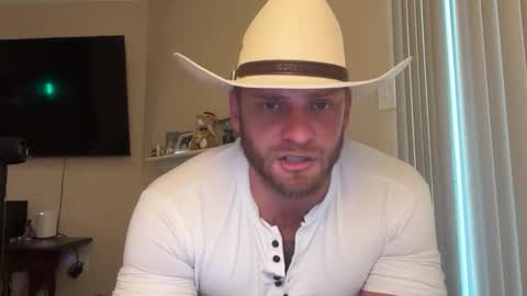 Snapshot of inamate93 chatting on 10-27-25, 03:38 Inmate1993 online show from 10-27-25, 03:38