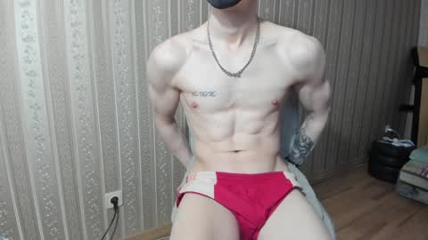 Snapshot of incredibleguy1 chatting on 12-30-24, 06:53 IncredibleGuy online show from 12-30-24, 06:53