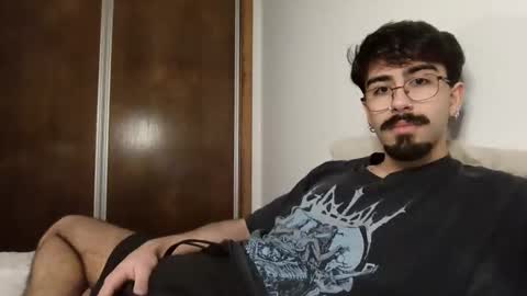 Snapshot of incubusszz chatting on 01-17-25, 08:34 incubus online show from 01-17-25, 08:34