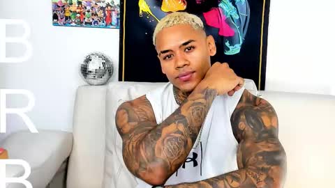 Jacobo online show from 12-20-25, 03:52