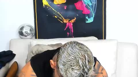 Jacobo online show from 12-22-25, 08:33