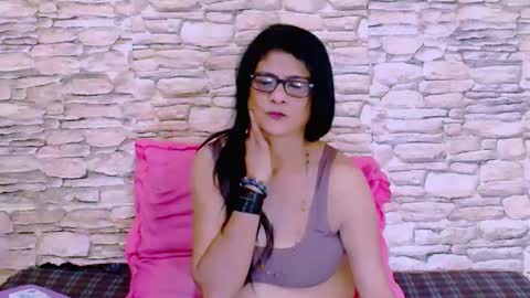 Femiez online show from 02-15-25, 06:01