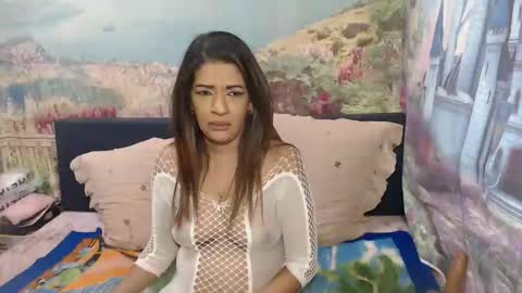 Alisha online show from 10-17-25, 06:32