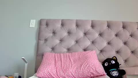 Snapshot of indianbutter999 chatting on 02-20-26, 07:43 FREE Onlyfans online show from 02-20-26, 07:43