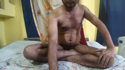 Snapshot of indiancumking chatting on 12-24-24, 10:22 inindiancumking online show from 12-24-24, 10:22