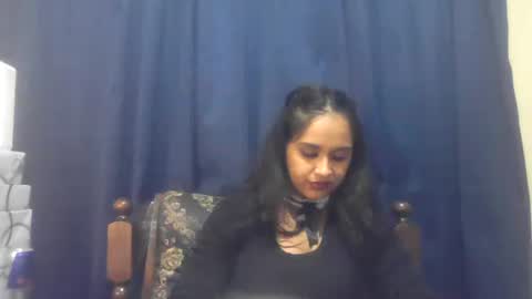 Snapshot of indiancutiexo chatting on 11-16-25, 05:18 indiancutiexo online show from 11-16-25, 05:18