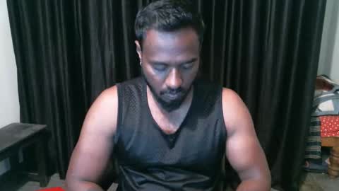 Snapshot of indiandesiguys2023 chatting on 01-26-25, 04:30 indian guys for you online show from 01-26-25, 04:30
