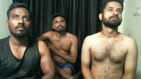 Snapshot of indiandesiguys2023 chatting on 09-21-25, 05:25 indian guys for you online show from 09-21-25, 05:25