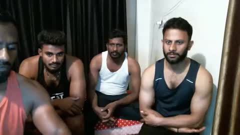 Snapshot of indiandesiguys2023 chatting on 10-04-25, 06:33 indian guys for you online show from 10-04-25, 06:33